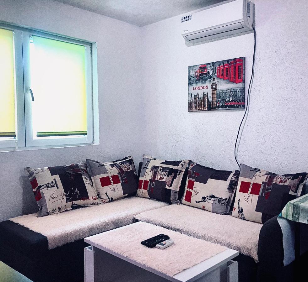 Renata Holiday Apartments 울친 외부 사진
